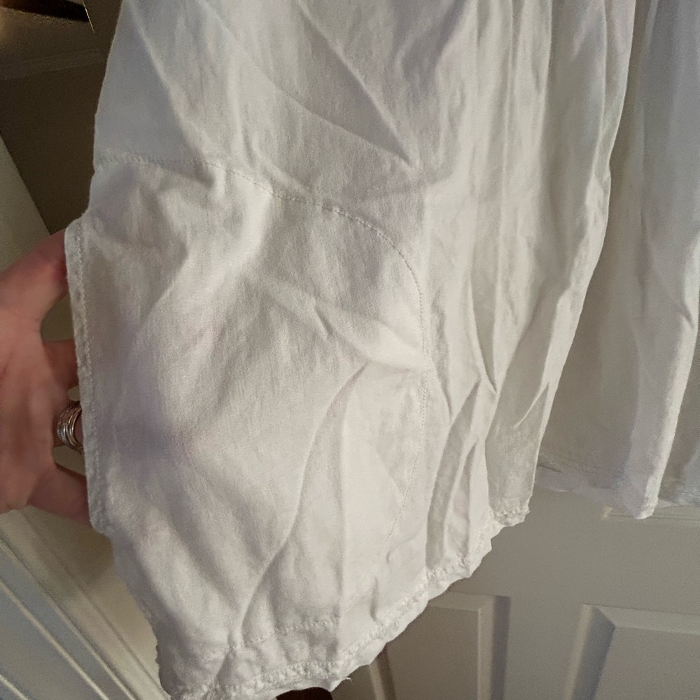 Free People White V-Neck Blouse - Picture 2 of 4
